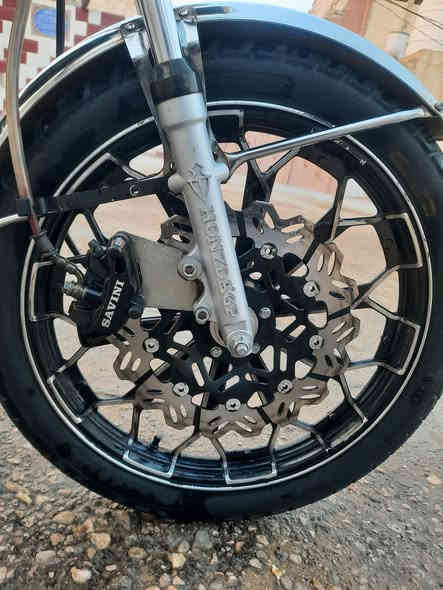 سيفان موديل 24 أوراق كامله سكنر  فوول نظافه كل كهربائياتها شغاله ربع ما تذب عليها ب ٦٧٥ و بيها مجال  مكاني نجف حي العسكري  رقمي ***********
