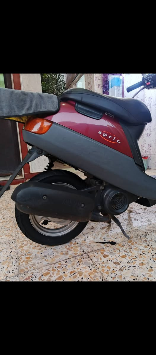 السلام عليكم
بطه 2003 دبل نظيف جدا حاويه مكينه ناعمه نكره سلف للبيع  السعر 800 بيها مجال للتواصل *********** واتساب
