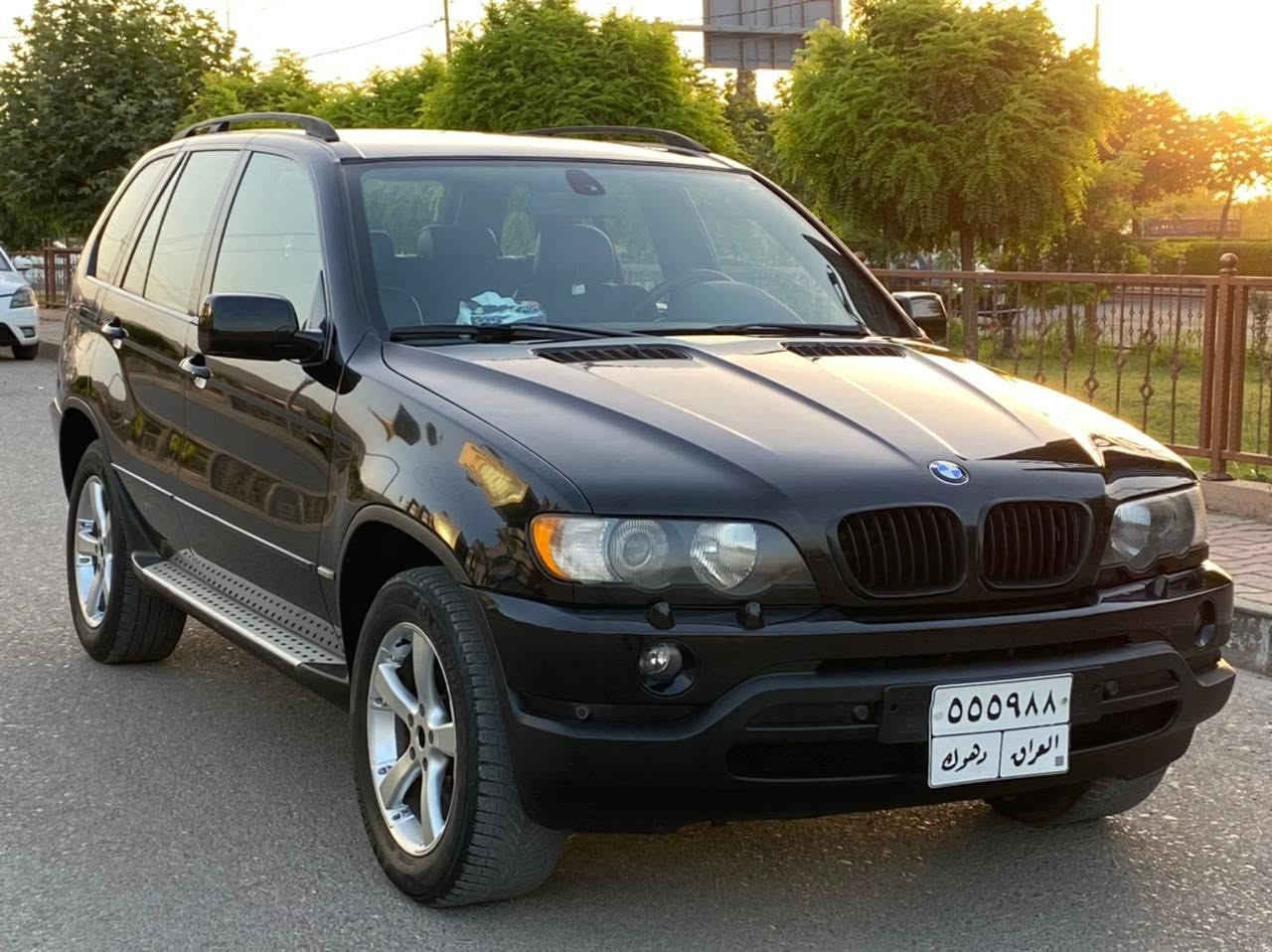 السلام عليكم x5 موديل 2003 السيارة مكفولة من الحادث
فور ويل 
تدفىه تبريد ثلج 
كراسي كهرباء 
باب الصندوق فقط بيها صبغ 
السيارة باسمي 
رقم جديد انكليزي 
حساسات خلفية أمامية 
تم تزيل السعر 100 فقط 
للاستفسار رقم الموبايل ***********
