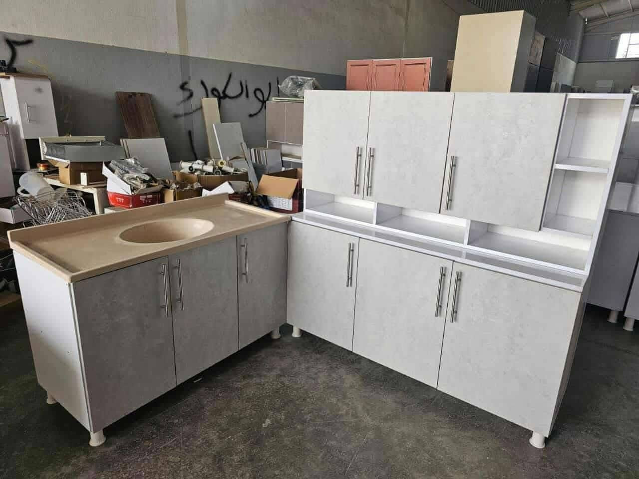 كاونتر خشب MDF متر ونص ارضي وملحق مع سنك متر و20 مرمر السعر 225 الف

👈اذا تريد السنك متر ونص اضافه 25 الف على السعر 
👈اذا تريد  انضيف مجر واحد اضافه 10 الف على السعر
👈اذا تريد المرمر اسود اضافة 5 الف على السعر
👈اذا تريد انضيف ثلاث مجرات اضافه  25 الف على السعر
👈اذا تريد اضافة  ملحق فوك السنك اضافه 75 الف على السعر 
👈اذا تريد اضافة فاترينا اضافه 85 الف على السعر


**إذا كنت صاحب هذا الإعلان وتريد حذفه لأي سبب، رجاءا أرسل رسالة إلى الدعم الفني**