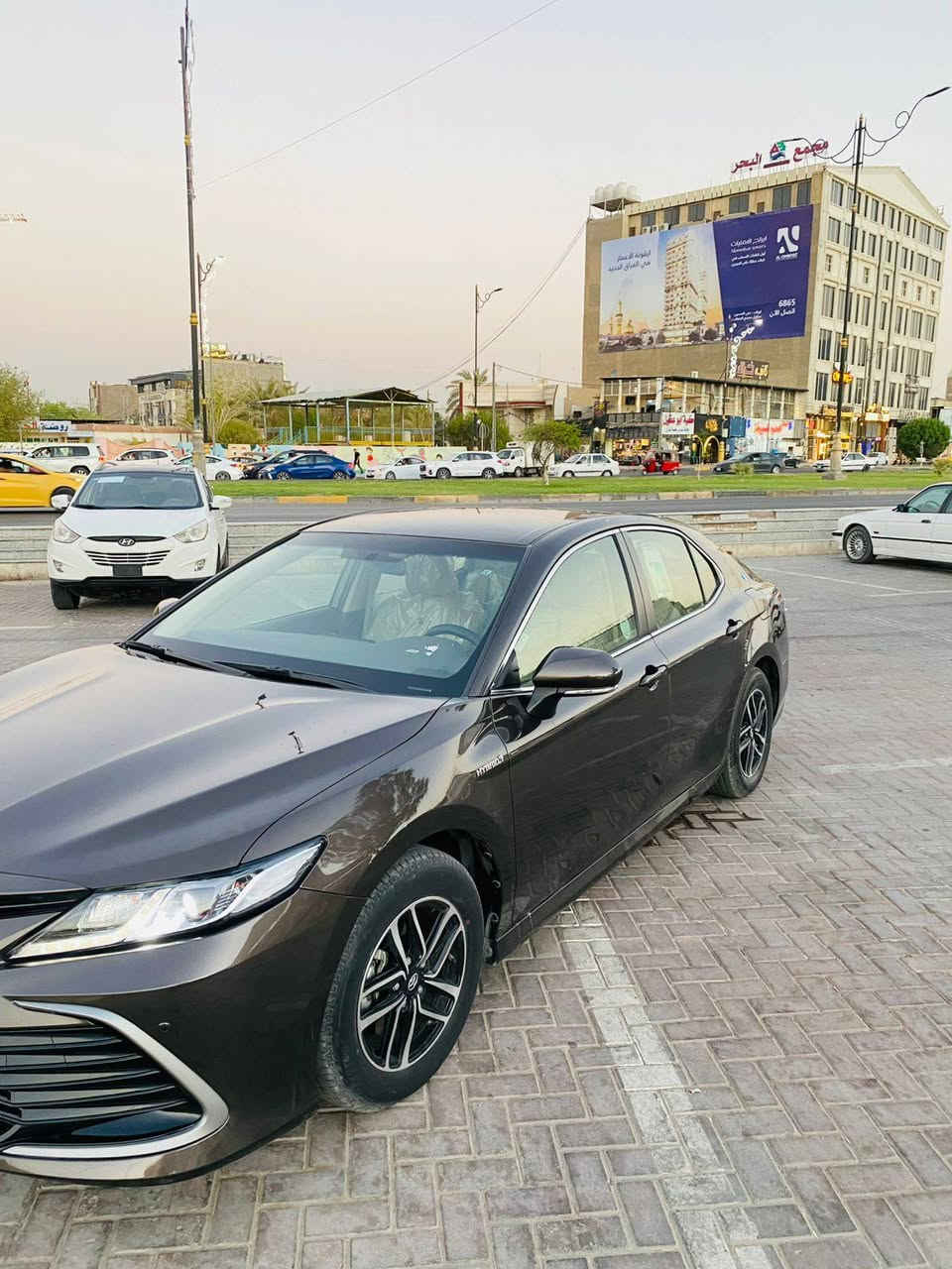 للبيع سيارة كامري 2023 خليجي هايبرد  السيارة استيراد خاص زيروا حاليا ماشية 36000 الف رقم بغداد دولي الجديد باسمي السعر 225 الاتصال بالرقم ***********
