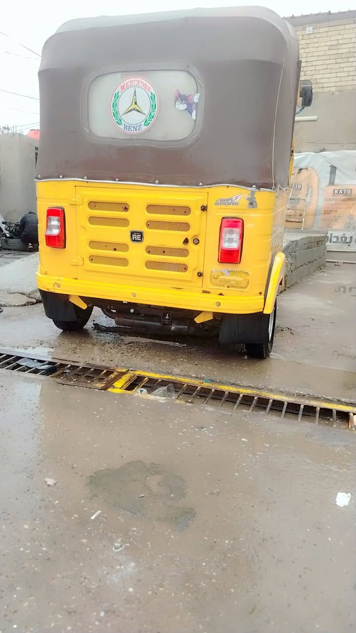 سلام عليكم تكتك للبيع موديل ١٨ شهر ١٢ تكتك خير من الله أوراق بيها معامله مال رقم سعرها ٤٨٠٠ تكتك مال شغل ما ناقصها شي وحته سيبايه البارحه شديتها عليها رقمي***********                   بي واتساب بس اغلب الوقات ما عدي نت اتصل ول مو شراي لا يتعبني
