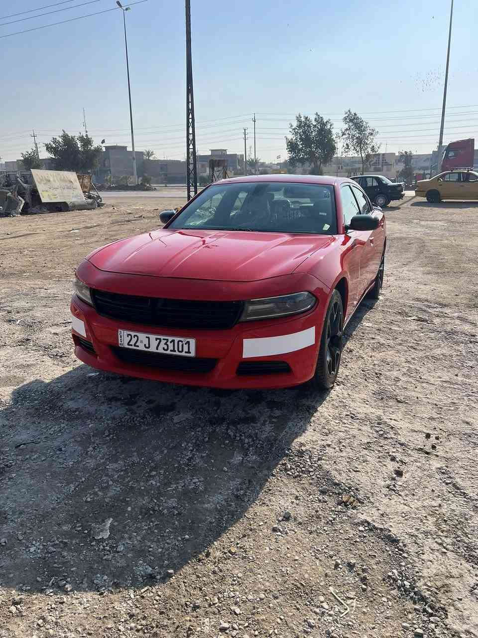السلام عليكم     جارجر موديل2020 Sxt plus فول مواصفات. وارد امريكي حادثها مثل ما موضح بلصور بارد شي قليل بلبنيد والدعامية نفسها راجعة 
السيارة جاهزة تخم تاير صدر جديد 
رقم اربيل بسمي 
ماشية ١٢٦ ميل 
للاستفسار ***********
***********
ترهم مراوس بالانترة او سيراتو
