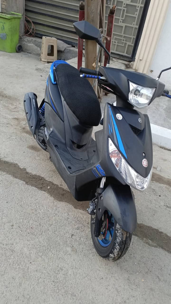 سلام عليكم للبيع جيتي ار حديث 2017 كفالة عامة قبل شهر نازلة رنبة وصل المعرض موجود  بيها منضومة زنون السعر 1500رقم  الهاتف ***********
