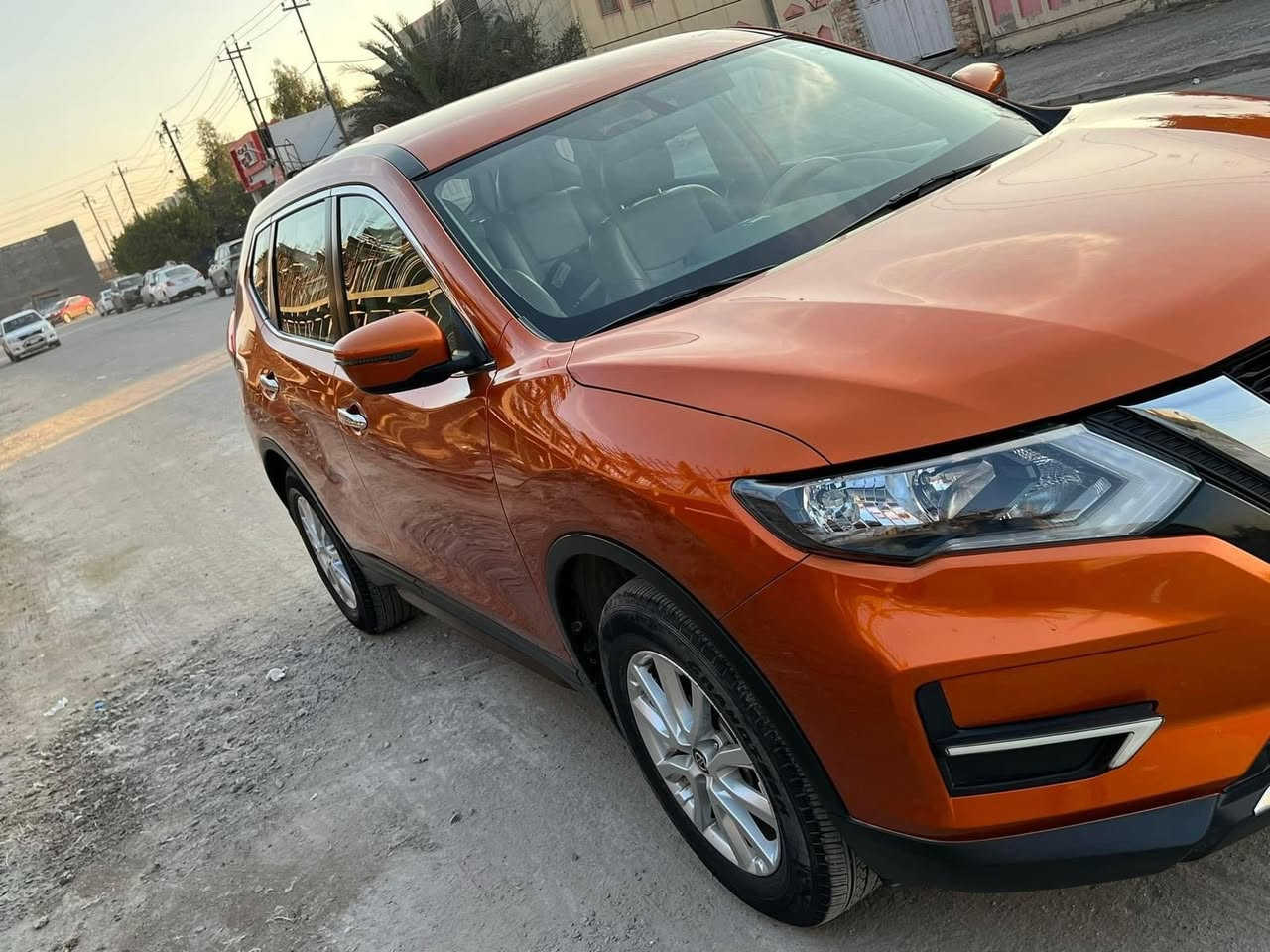 نيسان x-trail خليجي موديل 2019 مكفوله من الصبغ والضربه ماعدا بارد بلباب الايمن الخلفي 7 راكب محرك 2500 ماشيه109 كامره خلفيه تحكم ستيرن تبريد قطعتين تدفئه تخم تاير حداديه بلاديه سكن بالمري الجانبيه سياره نضيفه وجاهزه من كل شيء للاستفسار الاتصال ع الرقم ***********

