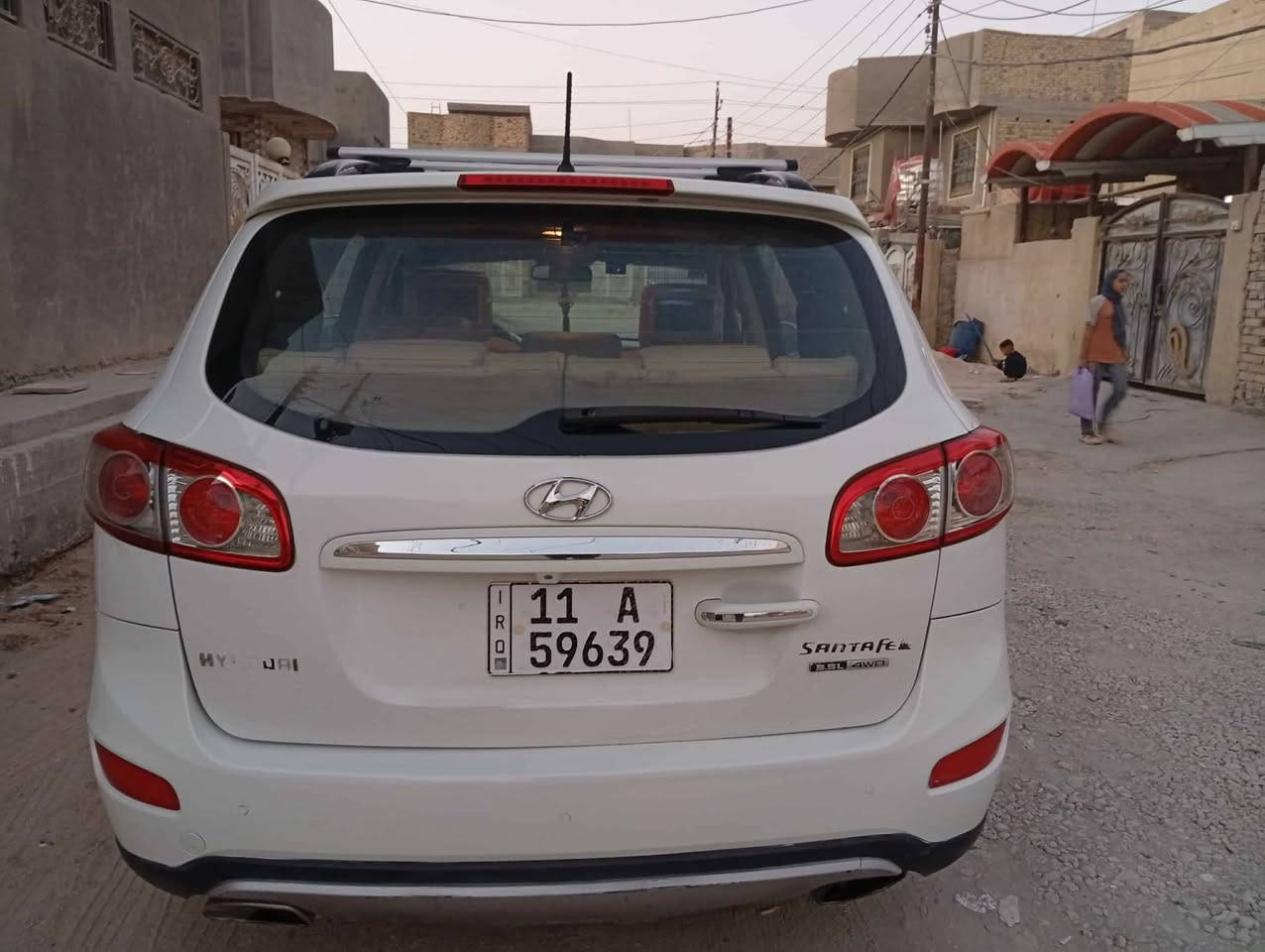 السلام عليكم للبيع سنتافيا ٢٠١٢ فول واحد ع واحد رقم بغداد بسمي مكان بابل مكينه ٦سلندر بيه طخه بل قبق جنطه فقط بدون دواخل *********** بيه منضومه غاز السعر ١٤٥ وبيه مجال قليل
