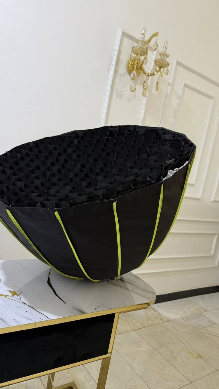 السلام عليكم غراض صالون للبيع نص جديد ونص مستخدمات قليل للتواصل ع الرقم ***********
