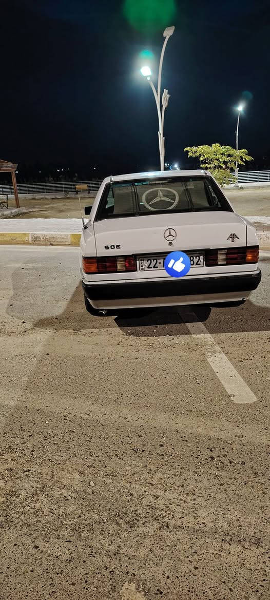 سلام عليكم مارسدس طيران ١٩٠ للبيع محرك وكير جديد ٤سلندر عنكبوت سيارة بلادية بس قطة صبغ بيهة سنوية لئ ٢٠٣٠      رقم الهاتف *********** سعر ٦٥$
