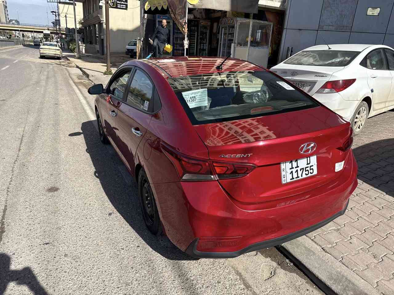 اكسنت 2018 سياره كلين بدون حادث فقط البنيد دبل كود سياره جديده تخم تاير تبريد صدر كير مكينه جاهزه للاخير بدون اي نقص قبل شهر تخم تاير وصدر جديد سونار ويا صور سعرهة 113 
رقمي ***********
