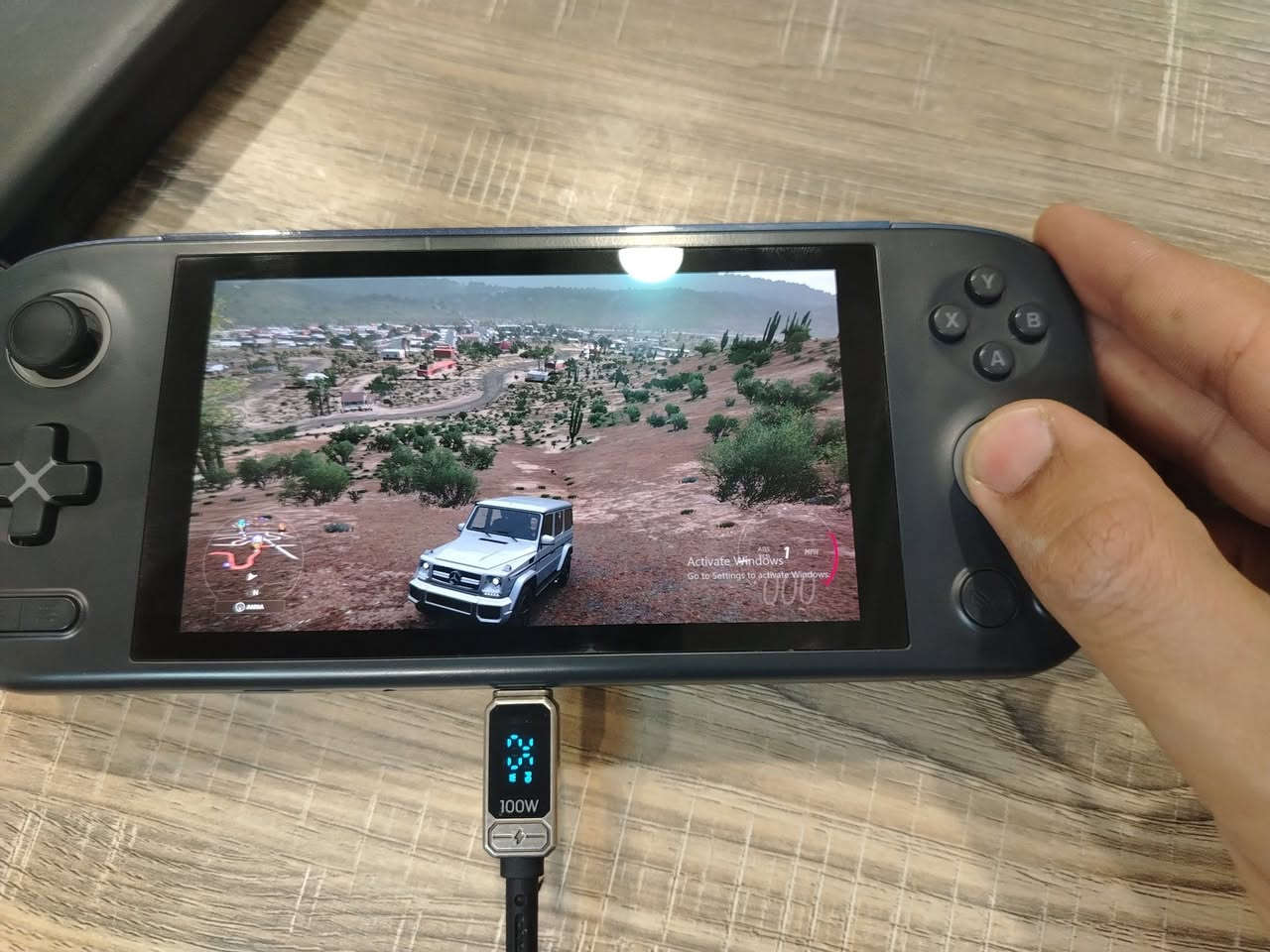 جهاز AYA NEO AIR PRO 
 معالج AMD RYAZEN 5 5560U 
رام 16كيكا
 هارد 1تيرا يعني 1000كيكا حجم كبير 2280
 الجهاز يحتوي على بصمه اصبع// منفذين شحن تايب سي اسفل وأعلى
جهاز خفيف الوزن  وصغير جدا  عملي  بتنقل تكدر تخلي بجيبك تقريبا وزنه 320غرام
حجم شاشته 5.5 شاشته نوع امولد يعني الوان حقيقيه على عكس باقي الاجهزه  اصغر من شاشه تلفونك
أزرار التحكم تجي نوع مغناطيسي يعني ماتخرب  ابد عكس باقي الاجهزه 
فقط بطاريه مابي  وتعويض عنها انطي بور بانك 
سعه 20000  قدره100 واط
حرارة الجهاز ماتخطت 65c تحت الضغط 
يحتوي على العاب هواي
 / Gta v / god of war /forza horizon 5
 /Ghost of tsushima  /pes 2021/ stray
/Assassin greed marge/
السعر 650الف واتساب *********** 
مكاني البصره واكو توصيل
