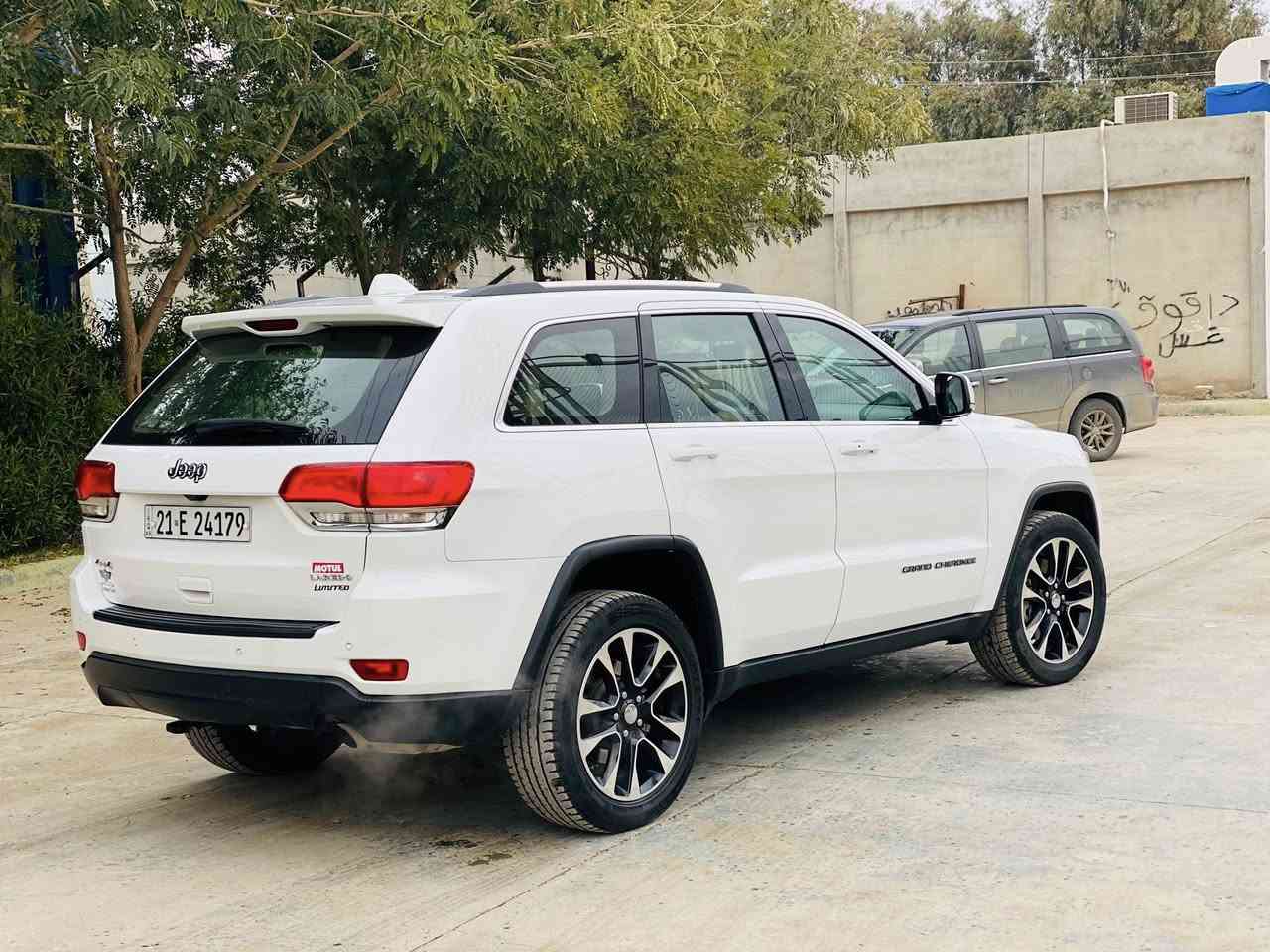 السلام عليكم
رجاء شراي اتصل و اخليك عل راسي سعر 265بيها مجال 
 (❤️ماشاء الله تبارك الرحمان 🙏 سياره احلي من الصورة🥰)
اسيا// ***********
سياره جيب خليجي موديل 2018 رقم سليماني بسمي شرط تحويل سنوى جديد سياره بيها بارد موجود بصورة بعد دعامي لدعامي شرط سياره مكينه مفتوح تخلي بانزين عادي مابي اي اشكال شرط 
المواصفات بصمه دبل اكسل 4/4 ماوس كير شفتات و نظام اوتو بريك شاشه و رادرات تحديد مسار لايت زينون  جام اوتو كشنات كهرباء تحكمات ستيرن مانع انزلاق بعد مواصفات معروف سيارك ماشية 94ميل سياره دعامي لدعامي مابيها دينار مصرف كول شرط مكان سياره كركوك داقوق

جيب موديل 2018 خليجي مواصفات فول بس سلايد نيه رقم سليماني به ناوى خومانويه سياركه تابلي جوانه دو بست ساردي هه يه هيچي تري پيوه نيه دعامي بو دعامي هه موى به شه رت دينار مصرفي نيه مكينه ى كراوته وه به س به شه رت هه موى
شوين كركوك داقوق
