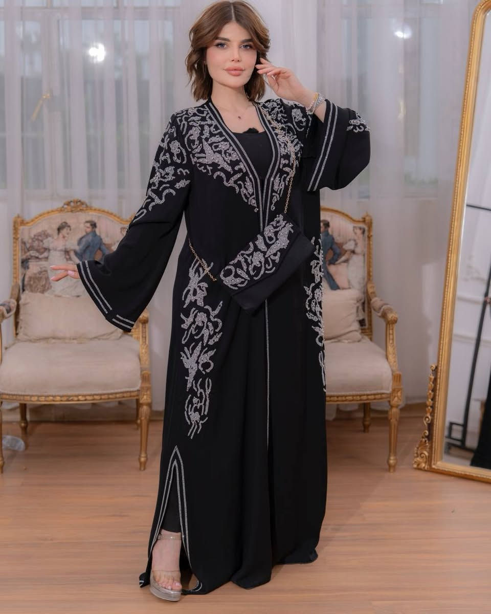 اجمل موديلات روز 🔥 لمشاهده المزيد من الموديلات رابط قناتنا على الواتساب تابعونا  https://whatsapp.com/channel/0029VbDFgoxG8l5GueLzKG2U 
بسعر ٥٥ الف فقط وتوصيل مجاني 
موديل مغربي 💕
الشغل ستراس حراري مع كبس ليلو القماش حرير الأصلي مكون من ٢ قطع عباية + حقيبة 
قياساتـه :- من وزن 60 الى وزن 110
 الألوان 
أسود سادة
أسود فضي
أسود ذهبي
رصاصي
متوفر توصيل لجميع المحافظات  للحجز والاستفسار على الرقم 
*********** 💕
مصطفى

