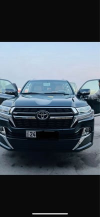 لاندكروز GXR • ٢٠٢١ • ١٠٩٠٠٠ كم