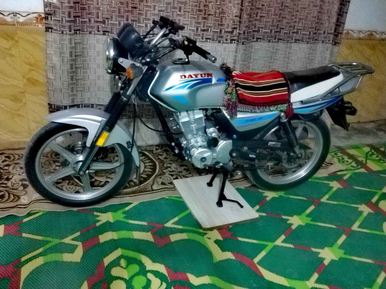 سلام عليكم ماطور للبيع دايون اوراق سكنر مديل 20
المكان طويريج الشراي يتصل ***********
