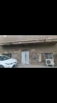 دار للبيع بالحرية اربيع يعتبر قطعة أرض سعر المتر مليون و نصف قفل للاست...