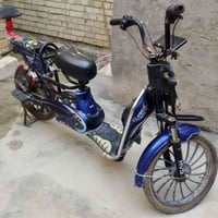 دراجه شحن بطاريات شغالات 5بطاريات و4نمرات تمشي70بيها بس ضفيره الاستفسا...