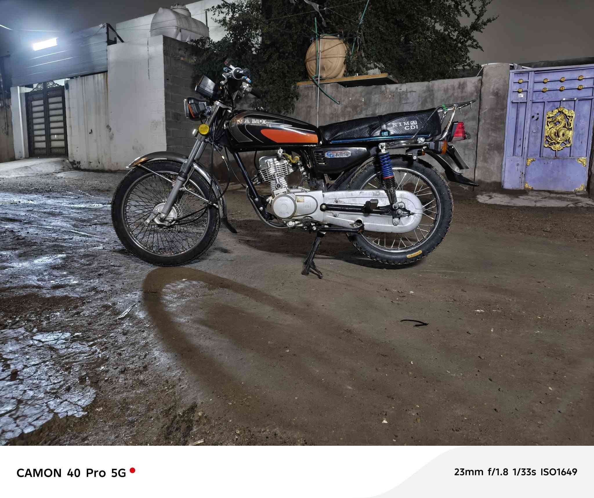 سلام عليكم نامه موديل 2025 السعر 550 عنوان بغداد مدينه الصدر خاص ما اجاوب اتصل ودلل ***********  عنواني الكياره قطاع 68
