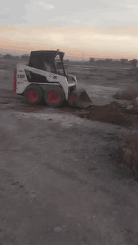 سلام عليكم من رخصت مدير لكروب شفل حجم ميه بوبكات موديل دعش جاهز ويه كيلتين شقال شرط لعنوان بقداد بسمايه تلفون ***********
