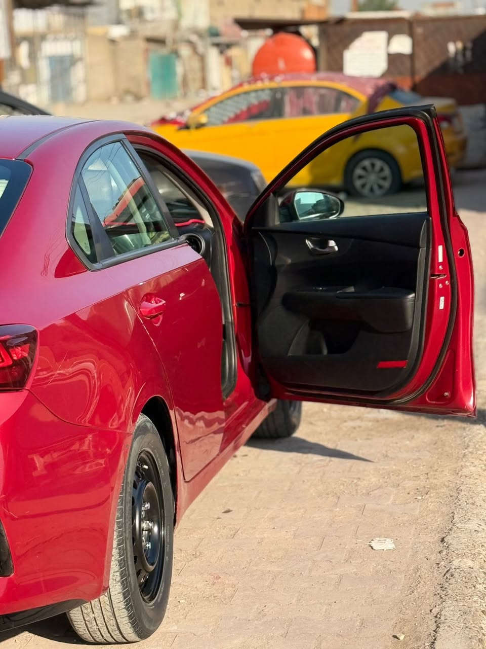 فورتي امريكي 2019
محرك 2000 دوش 
حادثه جاملغ وبنيد بسيطه                                          وبارد بسيط بهلال الجاملغ الخلفي 
غير الي ذكرتهن مكفوله 
محرك خير من الله 
تبريد ممتاز معروف تبريد الفورتي 
تحكمات ستيرن
تحكمات التبريد بيانو 
مناخين حار بارد 
شاشه وكامره خلفيه 
حساسات امامي خلفي 
مانع انزلاق 
كروز سرعه 
تحديد مسار 
3 انظمه قياده (نورمل-سبورت-سمارت)
سياره مشروع وطني باسمي السياره 
السعر 132 وبيهة مجال
مكان بغداد بسمايه   
اتصال
***********
***********
