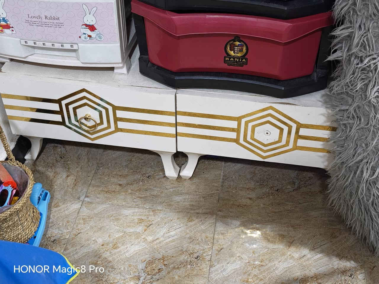 سلام عليكم اخوان غرفه نوم تركيه 5 قطع سعر معه نقل ونصب 390 الف اي استفسار رقم ***********

