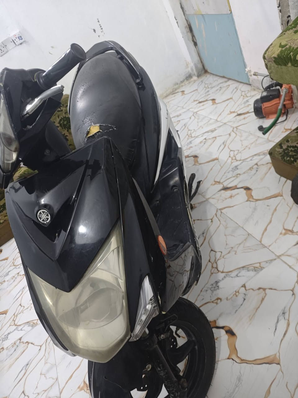 يالله يالله
السنارة خوش سناارة
صيد اليوم عميي و نرجع للفقير و خل يتونس بهذا اللابوبو
الثلجي الرسمي الوحش سكنس فحل ياباني انجكتر نوزل

شنو فاهم عن الكفالة هو هذا هو هذا المكفول
دراجه شلعة و نعومه و هدوء و سرعة نعععم للطرق الخارجية

سكنس فحل انجكتر نوزل حديث2018
كهرباء شغالة كلها كفرات نفس النضافه

السعر و مع احتراماتي للسوك
خاف يزعل سعرررررها 370 الف دينار عرااااقي
و بيها مجال للشراي 

***********واتساب

المكان سماوه سكك
مال جربوعيه يم زمزم

#وسلامتكوووم
