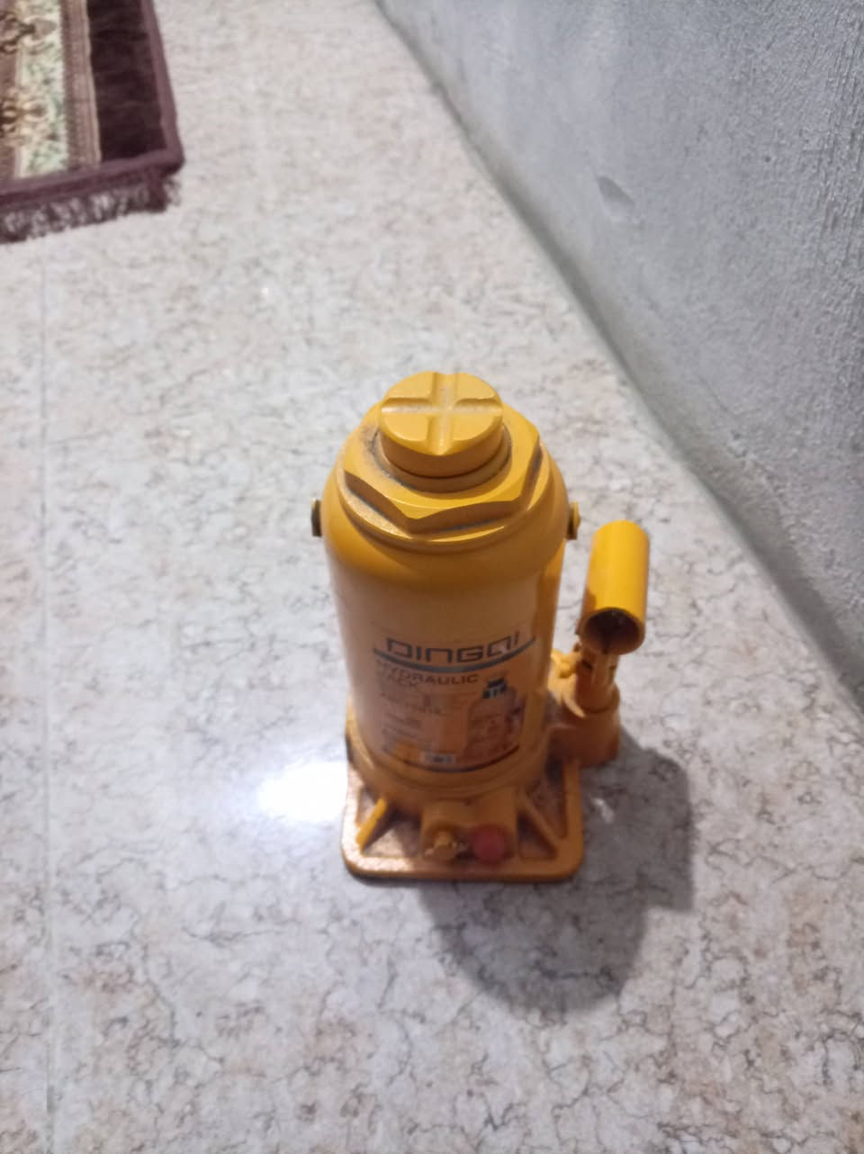 جك البيك درجه أوله أخذته ما ستخدمته ميرهم عل سياره صغيره قيم اخذ


**إذا كنت صاحب هذا الإعلان وتريد حذفه لأي سبب، رجاءا أرسل رسالة إلى الدعم الفني**