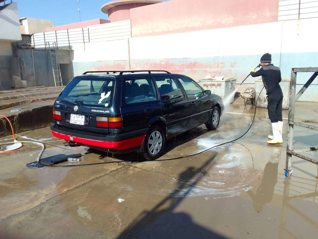 باسات موديل  ٩١ رقم نينوى الماني سنوية عظم تبريد كامل محتاج صيانة محرك كير شرط كابون بانزين السعر ٣١ بي مجال للاتصال  *********** بيع او مراوس بتوماتيك
