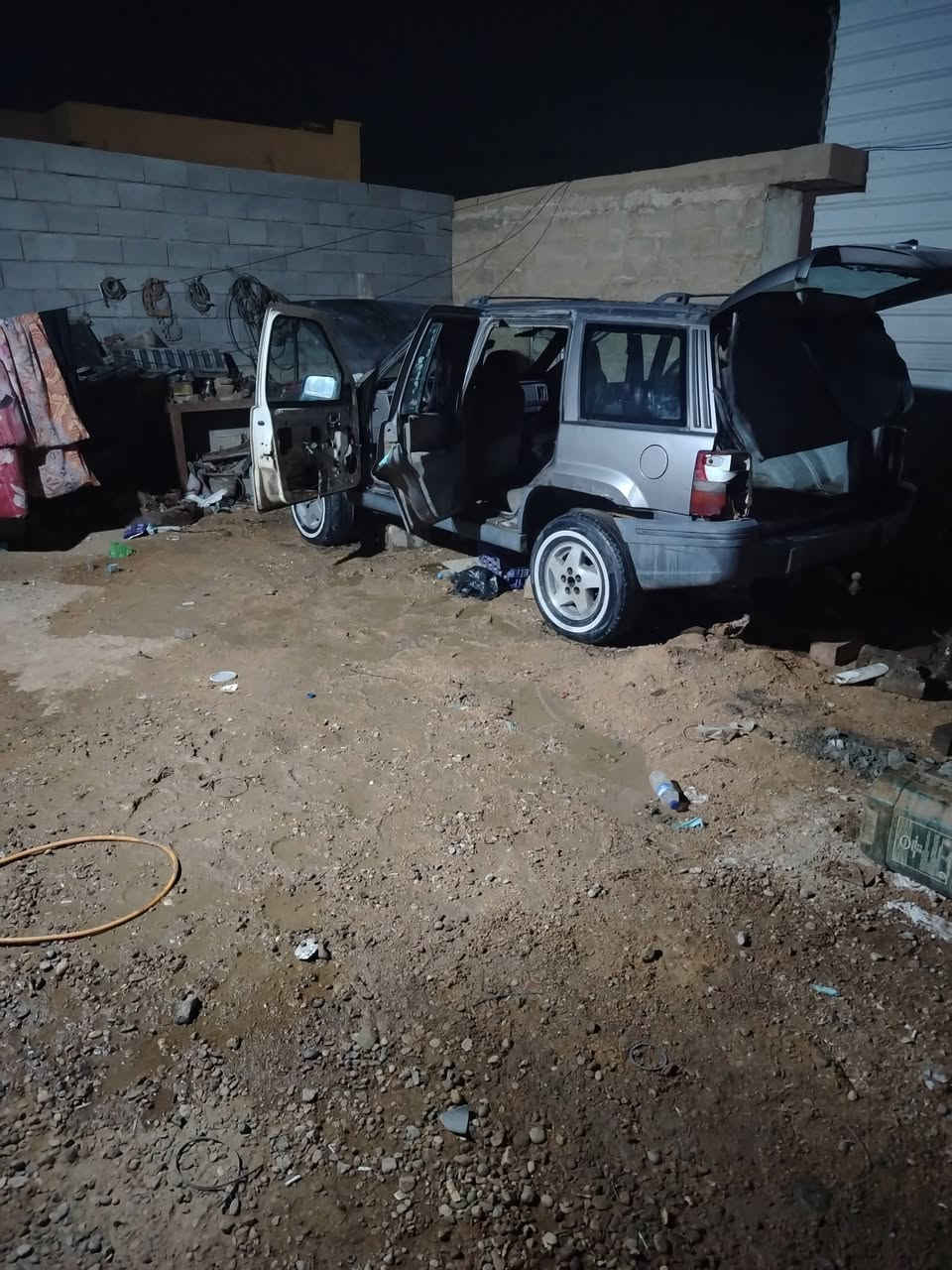 للبيع عوزها بس كهربائيات، 20

او مراوس مكن رمادي


**إذا كنت صاحب هذا الإعلان وتريد حذفه لأي سبب، رجاءا أرسل رسالة إلى الدعم الفني**