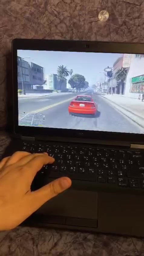 من رخصة الادمن السلام عليكم لابتوب DELL مواصفات راقية جداً (معالج فئة HQ أعلى فئة بالمعالجات مخصص للبرامج والألعاب القوية) استخدام شخصي نظيف كلش بالكارتونة مستخدم شهر للبيع بسعر مناسب 235 ألف أقوى لابتوب ممكن تحصله بهالسعر يشغل كل شي اللابتوب مكفول عالفحص من كل النواحي تفحصه يلا تدفع حقه

مشغل عليه كل أنواع الألعاب مثل GTA 5 وببجي وكول اوف ديوتي وباتلفيلد وبيس وغيرهن من الألعاب القوية

ومشغل عليه كل أنواع برامج الهندسة مثل الاوتوكاد والماتلاب والآردوينو وبرامج التصميم مثل الفوتوشوب والاليستريتور وبرامج المونتاج مثل البريمر برو والسوني فيغاس وبرامج الطباعة مثل الادوبي ريدر والاوفيس والوورد والاكسل والبور بوينت وكل تطبيقات مواقع التواصل الإجتماعي وغيرهن من البرامج القوية

مواصفات اللابتوب:
النظام ويندوز 11 برو 64 بت (مفعل مدى الحياة) بأحدث التعاريف والبرامج والألعاب
المعالج قوي جداً الجيل السادس CORE i5 فئة HQ بسرعة عالية 2.60 GHz
الهارد 256GB SSD اسرع واحدث نوع
الرام 8GB سريع جداً نوع DDR4
كارت شاشة انتل 4GB نوع عالي الاداء
حجم الشاشة 14.1" إنش فول HD دقة عالية جداً
الشاشة قابلة للفتح 180° درجة
يحتوي على بلوتوث + وايفاي
يحتوي على كاميرا امامية
يستقبل سيم كارت ورام
بطارية ممتازة تشغيل مستمر 3 ساعات
بي كل أنواع المنافذ: 3 منافذ USB ومنفذ تايب سي ومنفذ HDMI ومنفذ VGA ومنفذ LAN ومنفذ هيدفون

ملحقات اللابتوب شاحنته الأصلية 65W واط والكارتونة


**إذا كنت صاحب هذا الإعلان وتريد حذفه لأي سبب، رجاءا أرسل رسالة إلى الدعم الفني**