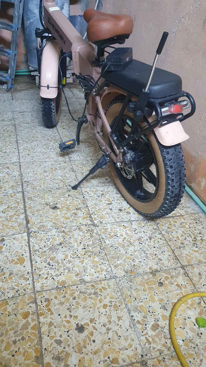 السلام عليكم الدراج الشحن لبيع الوسعر  مناسب


**إذا كنت صاحب هذا الإعلان وتريد حذفه لأي سبب، رجاءا أرسل رسالة إلى الدعم الفني**