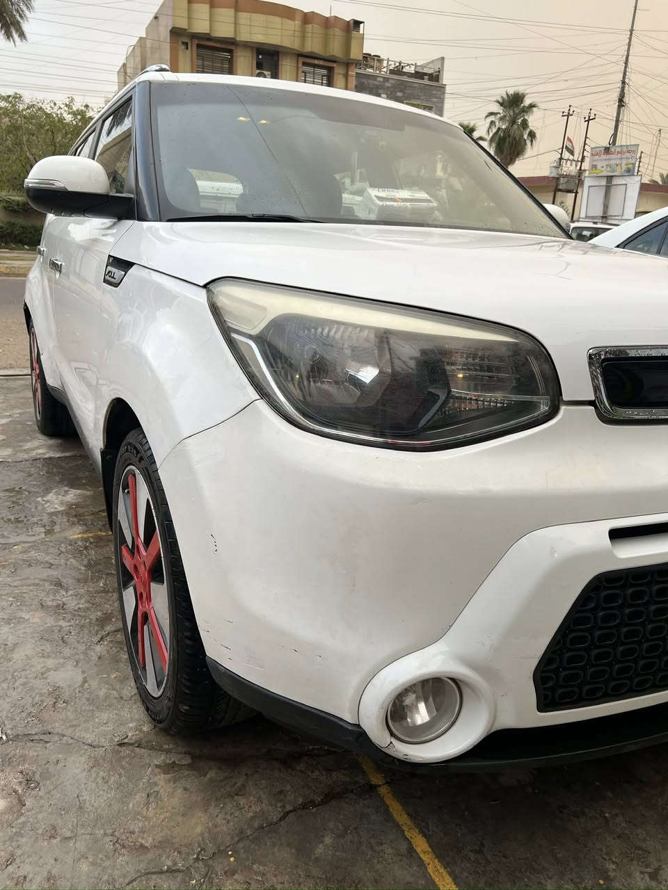 صول ٢٠١٥ للبيع خليجي ماشيه ١٣٤ الف وقابل للزياده
السياره بيه ضربه بالجاملغ الخلفي ومصلحه ونطخت عندي بنفس المكان موضح بالصور 
كير ومحرك مكفول
السياره محرك ١٦٠٠ دوش 
وصور السونار مرفق مع الصور
السياره ١٢٧ ورقه وبيه مجال 
*********** 
مكاني الشعب حي التجار
