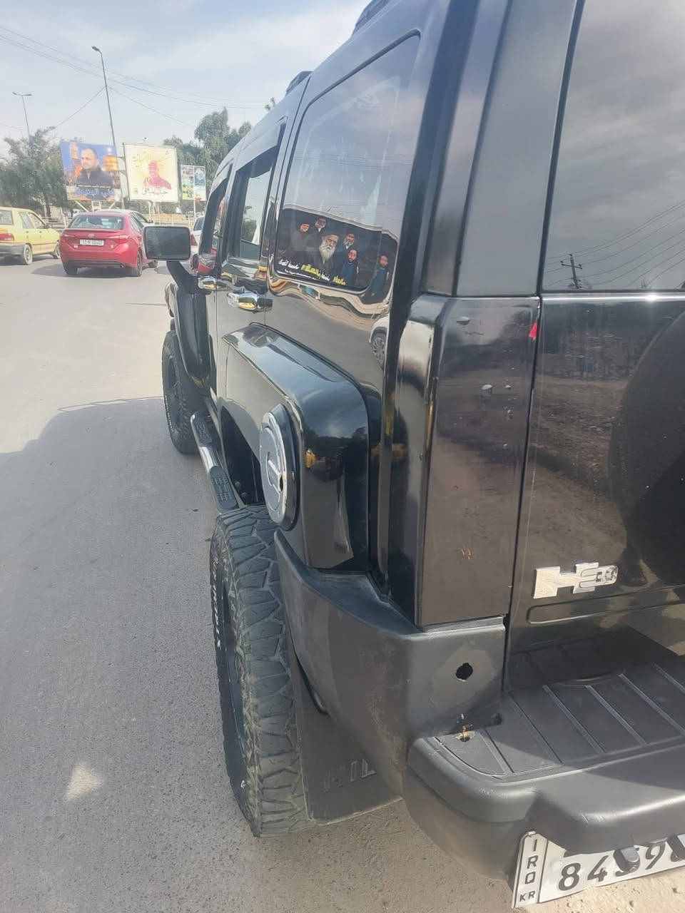 السلام عليكم 
همر h3 للبيع او المراوس 
موديل ٢٠٠٧ خليجي
صبغ قطعه وحده جاملغ خلفي بدون دواخل 
السيارة جاهزة من كل النواحي ما بيها اي نقص 
رقم سليمانية الدولي تحويل ثاني يوم 
السعر: ١١٥ وبيها مجال 
مكان السيارة البياع 
للتواصل: ‭٠٧٧٢ ٩٩٣ ٥٠٥٦‬
