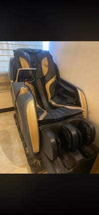 كرسي مساج ٢٥٠ الف للتواصل 07748735285
