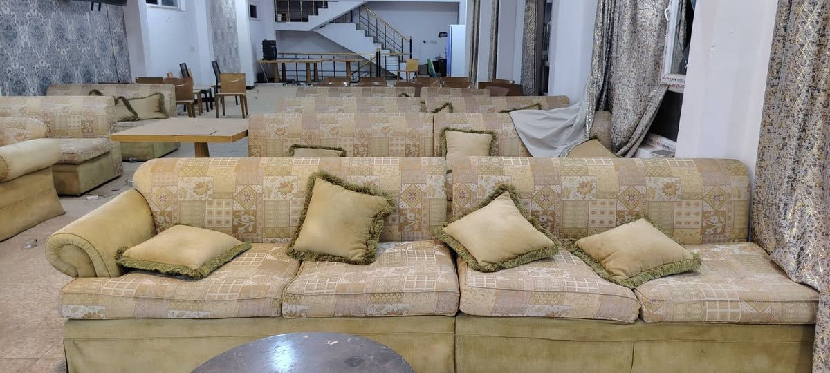 للبيع قنافات كويتية بحالة ممتازة.
النوع: قنافات كويتية
الحالة: نظيفة وجاهزة للاستخدام
العدد: 13 قطعة
10 قطع بطول مترين
3 قطع بطول متر
الموقع: ميسان
للاستفسار أو الشراء، يرجى مراسلتي على الخاص.
رقم ***********

