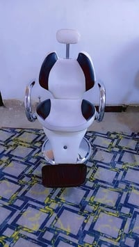 كرسي مكاني • نجف