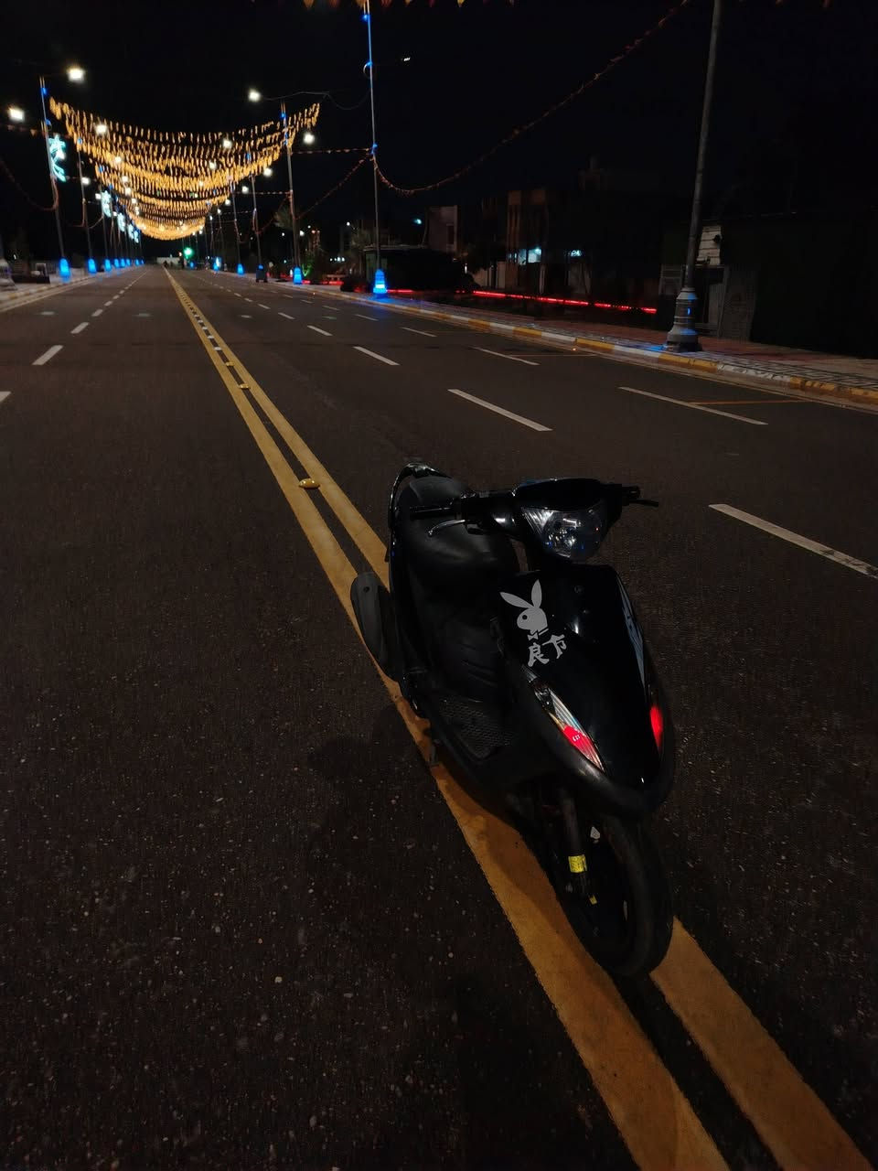 ماكس عدله للبيع ابلاد٤٩ مابيه اي نقص كفرات ختم مكينه مكفوله كهربائيات كله شغاله سعر850قفل قفل رقمي***********
