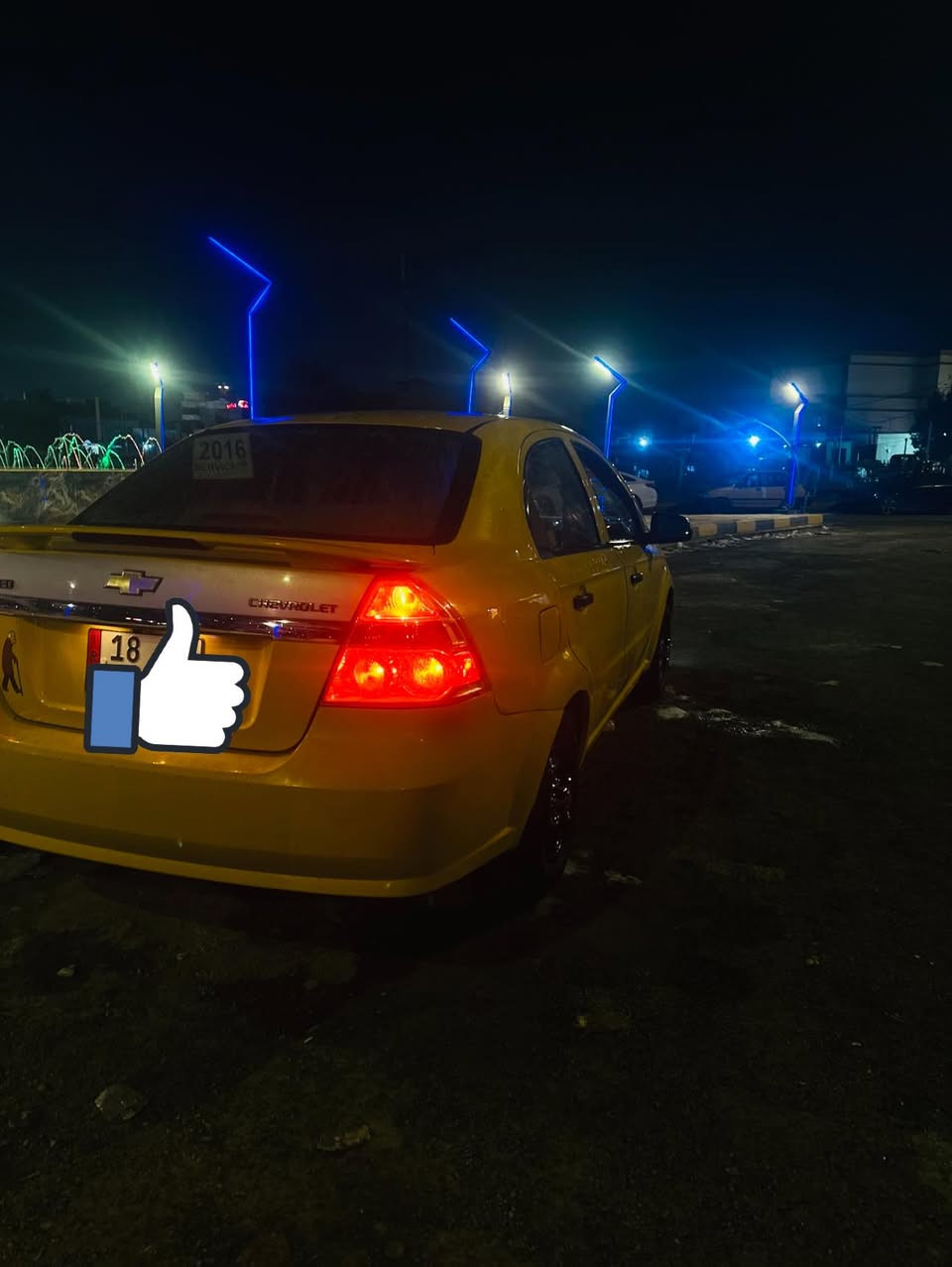 شوفرلية افيو  موديل ٢٠١٦ خليجي سيارة جاهزة للاخير تبريد شغال ثلج منضومة جديدة منضومة ماء جديدة لايت زنون بروجكتر عدسة اشارة ولد وعدسة سيارة ماناقصها اي شي تخم تاير باتري ٧٠ ٪؜ بيها طخة بل بكلايت مال العبري سعرها ٧٥ وبيها مجال قليل مكاني ديوانية ***********
