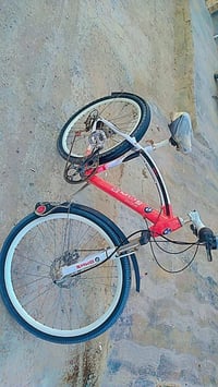 بيسكل البيع رياضي بعده زيروو السعر خاص او الإتصال على الرقم  077243017...