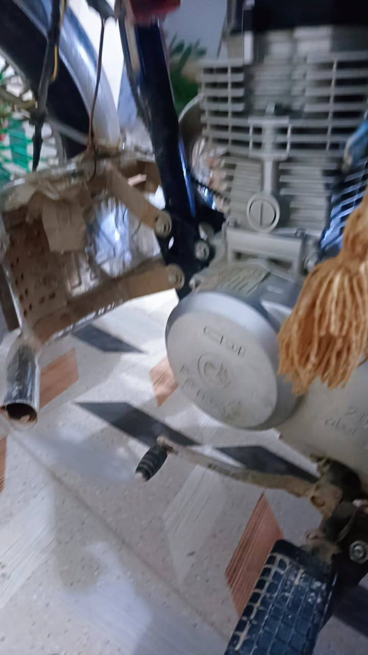 سلام عليكم. تايكر 23 نضافه فول دراجه مكفوله كفاله عامه مكينه برغي مامفتوح السعر خاص   لبيع او امروس العنوان تقاطع الساده رقم ***********
