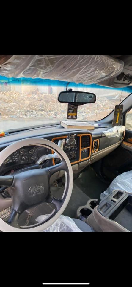 سلام عليكم من رخصت الادمن المحترم 
شوفو ليت سوبر بان لبيع السياره مؤديل 2002

السياره أدوات متوم وكامل على رقم بغداد شرط دك حاسبه وين ما يعجبك اطلع السياره كيراكسن خير من الله المكينه ينرادلها ترتيب الكهرباء كلها شغاله وغرفتها حلوه السياره حلوه بس ترتيب المكينه واتوكل 

السعر 35وبيها مجال لطيبين    ترهم مراوس ب أدوات 

مكان السياره بصره الزبير رقم هاتف ***********
