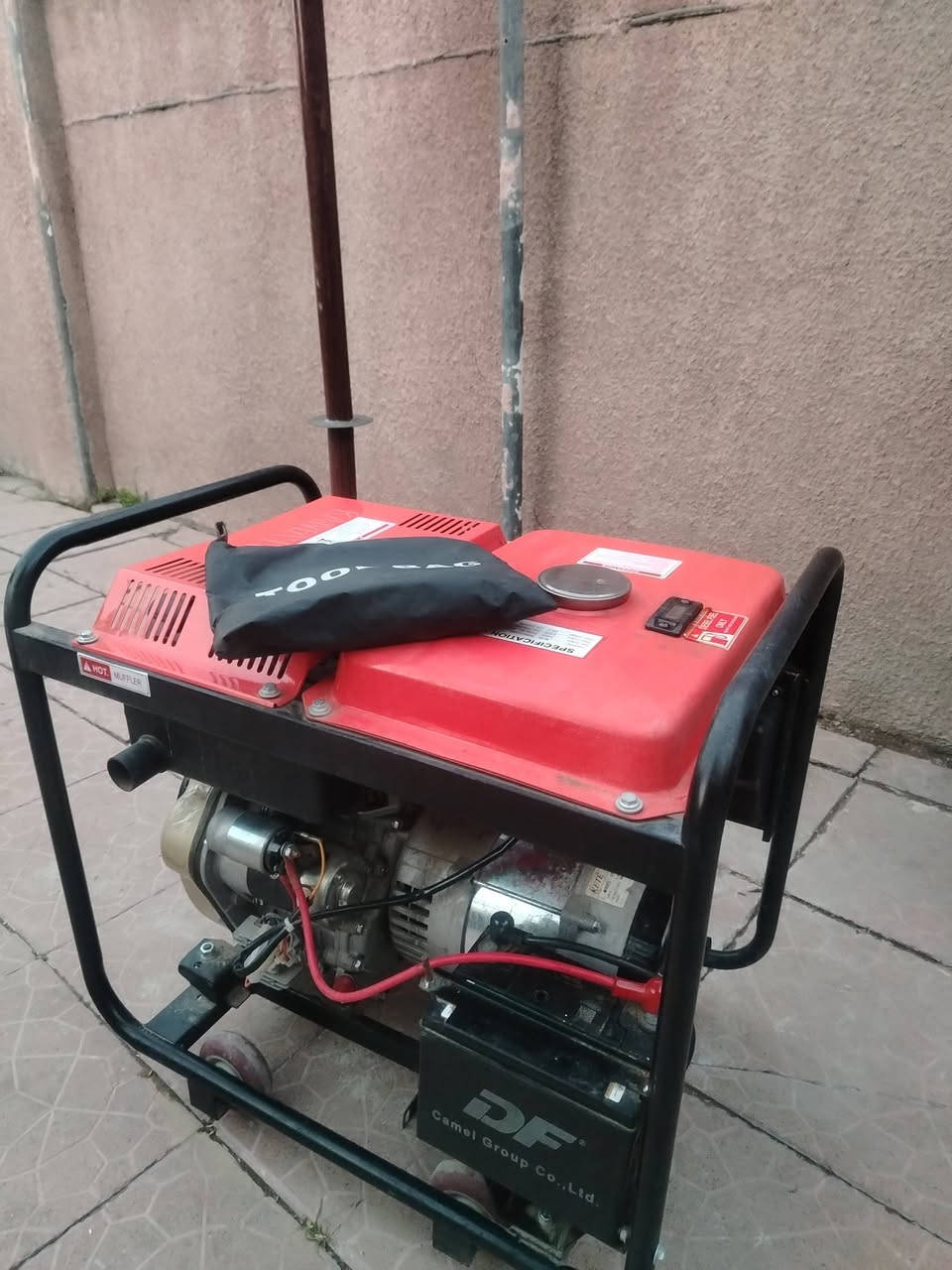 مولد كاز للبيع غير مستخدم فقط للفحص 6.5kv السعر 650000 الف للاستفسار على رقم ***********
