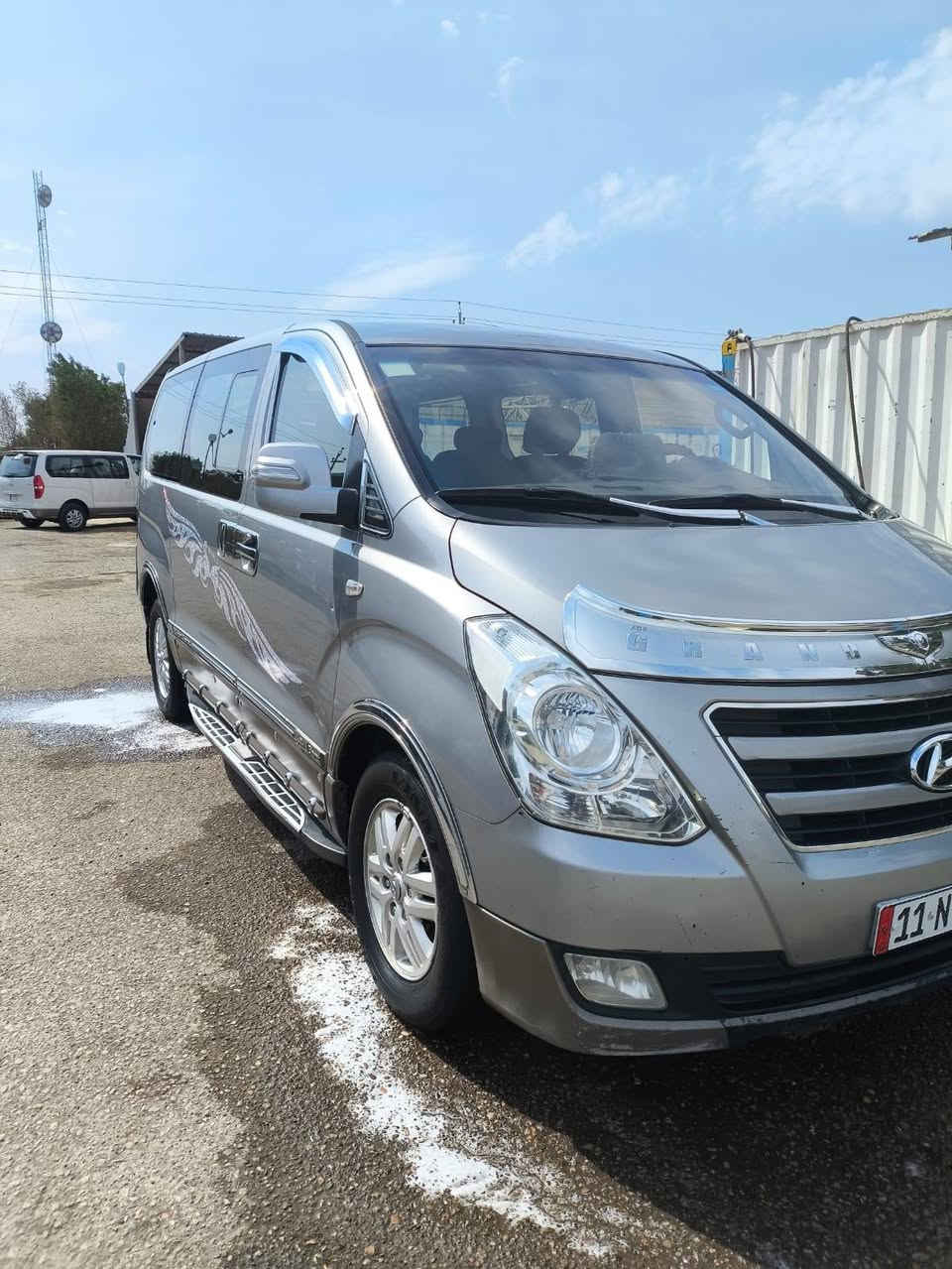 سلام عليكم هونداي ستاركس 2012سبلاين مرمز 2018كفاله ماعده رشه جاملغ خلفي في كوريا رقم بغداد نكليزي{ رقم مميز} سنويه جديده بسمنه السعر 190وبيها مجال الاشراي اتصل على الرقم *********** مكان سياره في ميسان العماره حي الوحده الاسلاميه
