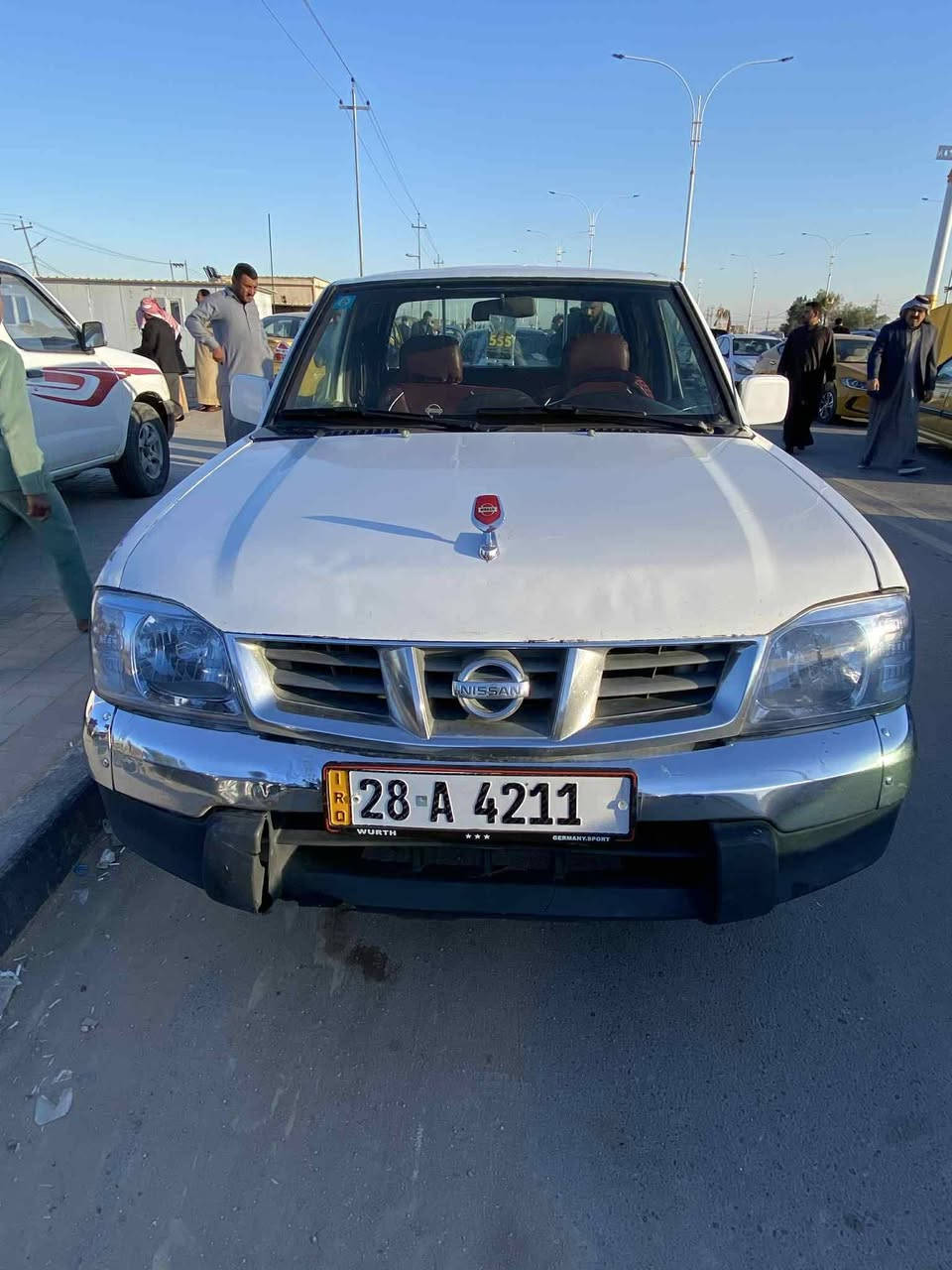 السلام عليكم نيسان 2008 بسمي رقم انكليزي جديد محرك مامفتوح بيه تبخير شاصي اكسن كير وحداديه على شرط دوشمه بريك سايد بريك كهربائيات كله شغاله تخم تاير سياره مصلحه قماره بيه صبغ اثر خياس وشبر  بطرف البدي وشوف عينك افضل مكان سياره بل سماوه  ترهم مراوس بكريت 15 وفوك بيع مستعجل سعر 83 اتصل ***********
