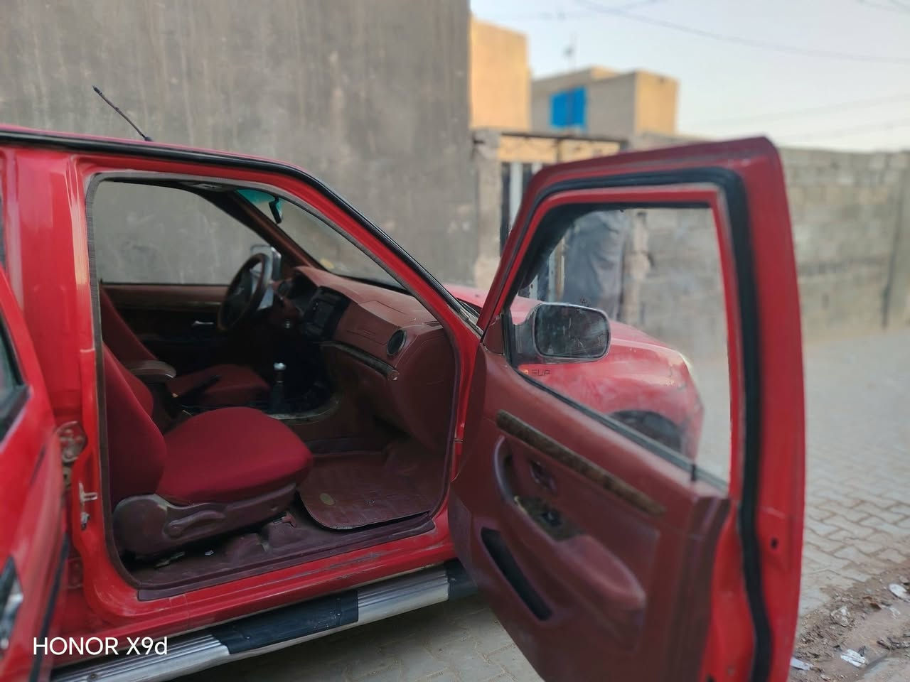 سلام عليكم فتون للبيع موديل ٢٠١٣ مكفوله كفاله عامه مكينه كير كهئرابيات كلهن مكفولات السعر 43 وبيها مجال /***********
