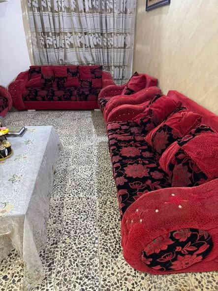 تخم للبيع ١٥٠ نضيف براضعيه *********** البصرة
