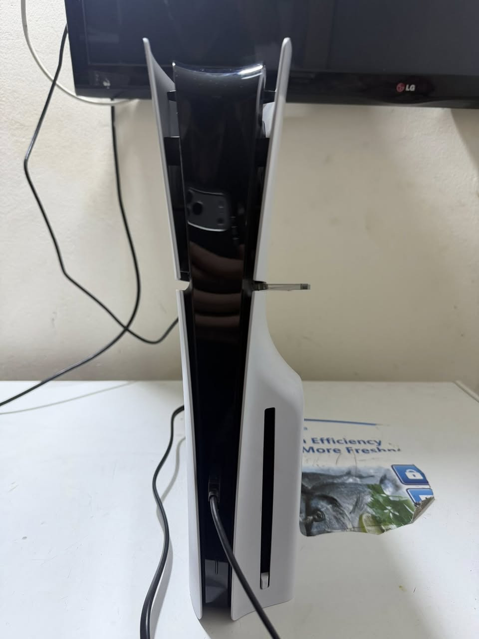 سلام عليكم بلي 5سلم امريكي جديد نضيف استعمال قليل الجهاز مابي عيب واحد تيرة ويا اليدة مالته الأصلية ويا الكارتون وشرط الجهاز مطاب مصلح ابد نضيف كلش 

السعر 750

مكاني بغداد

الرقم ***********
