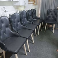 ٦ كراسي • جلد • أربيل