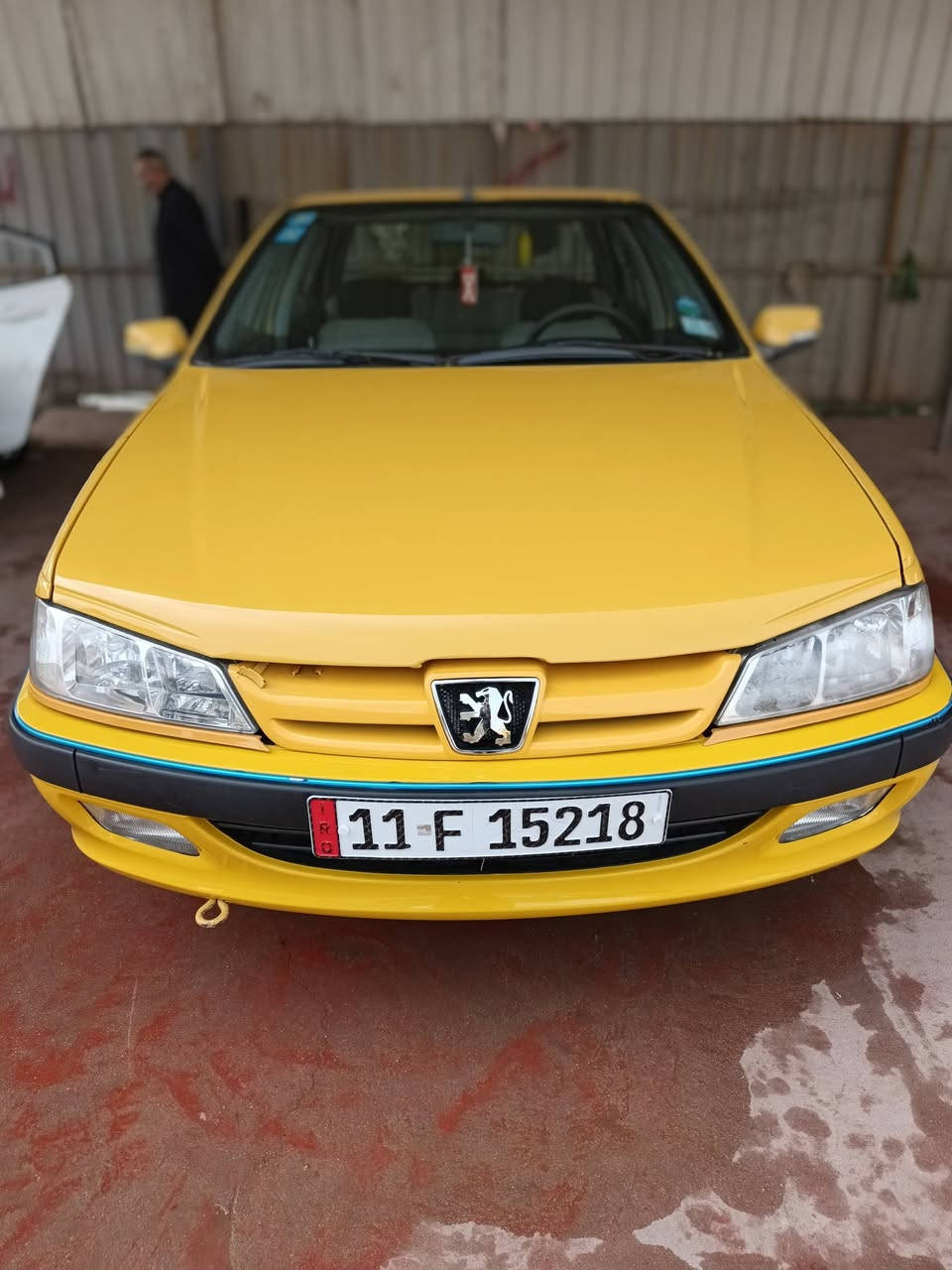 السلام عليكم بيجو بارص للبيع 2015 سيارة جاهزة كير مكينة حدادية خير من الله السيارة مبدل بيهة بنيد أثر جراد فقط وبيهة ربع جاملغ أمامي مرشوش فقط للاستفسار الاتصال على الرقم ***********
