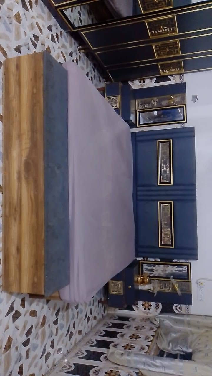 سلام عليكم غرفه نوم تركيه مكونه من 8 قطع غرفه نضيفه
السعر 400 وبيه مجال 
العنوان رمادي تأميم قادسيه ثانيه 
الاستفسار على هذه الرقم ***********
