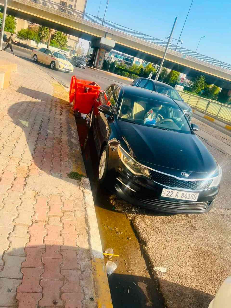 كيا اوبتما موديل 18 سياره بدون صبغ فقط شبربين pdr بكان اربيل تحويل وغرامه شرط سياره كلشي مابيها اي نقص  محرك مفتوح معمره بلادي رقم واساب *********** سعر 125$ مجال شوي حق جي
